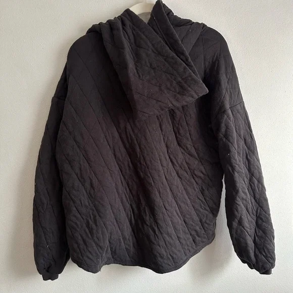 Quilted Black Pullover Jacket Universal Threads - Picture 3 of 3